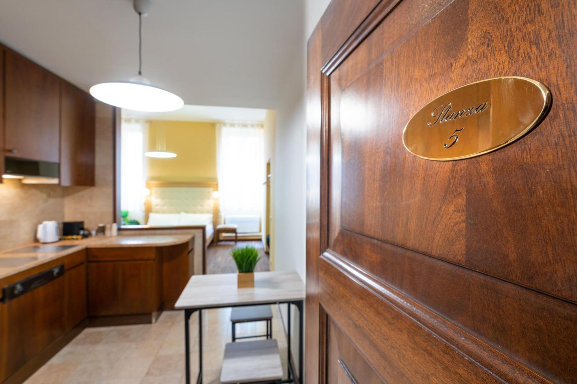Residenza Girardi Ξενοδοχείο Βερόνα Εξωτερικό φωτογραφία